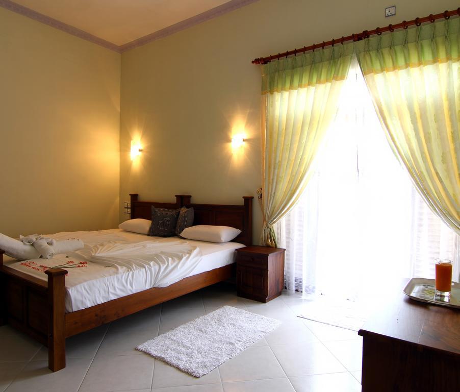 Methira Villa Aluthgama Dış mekan fotoğraf